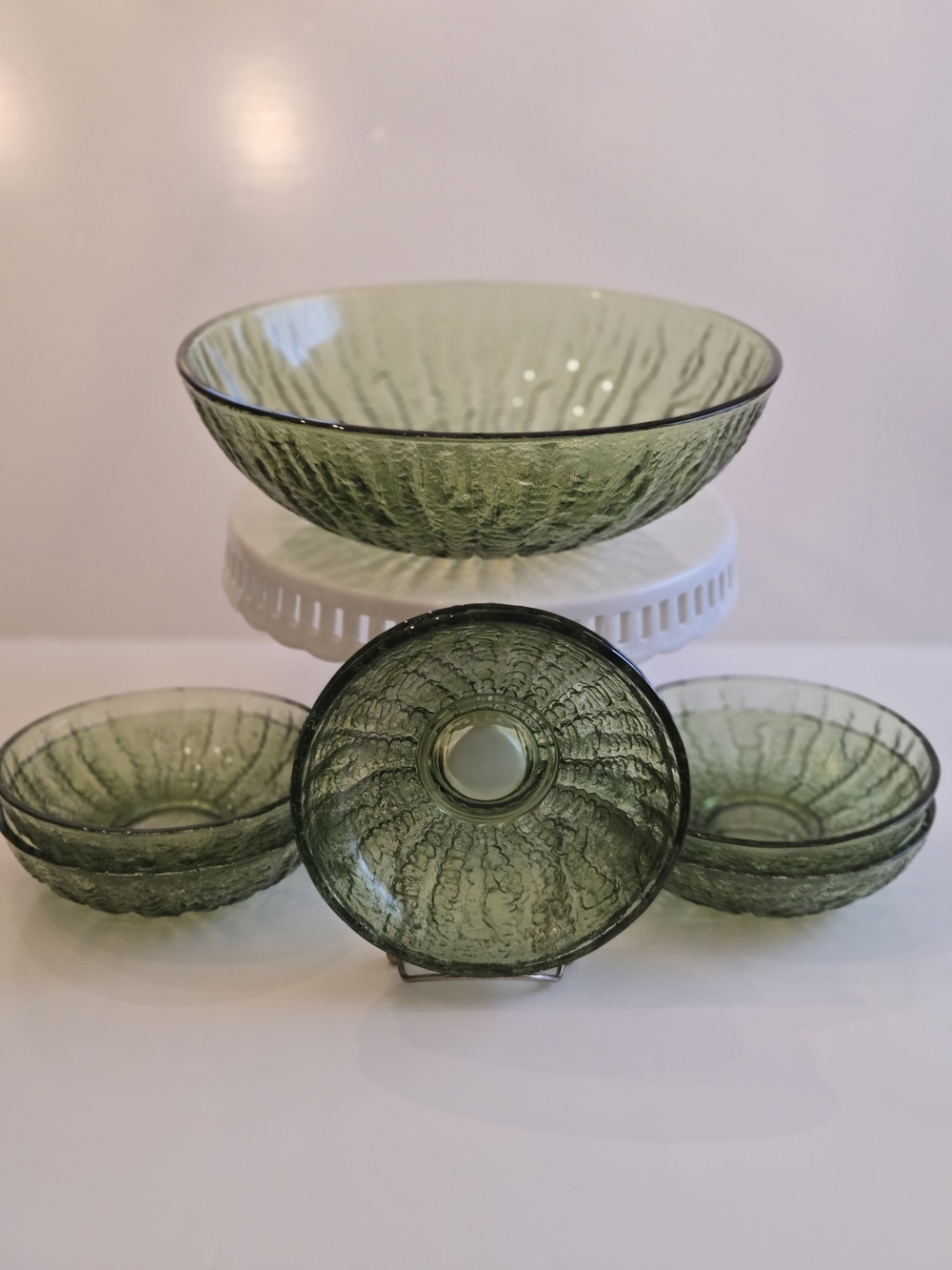 MCM Avocado Green Tree Bark Textured Serving Bowl Set 1 Lg Bowl 6 Sm Bowls